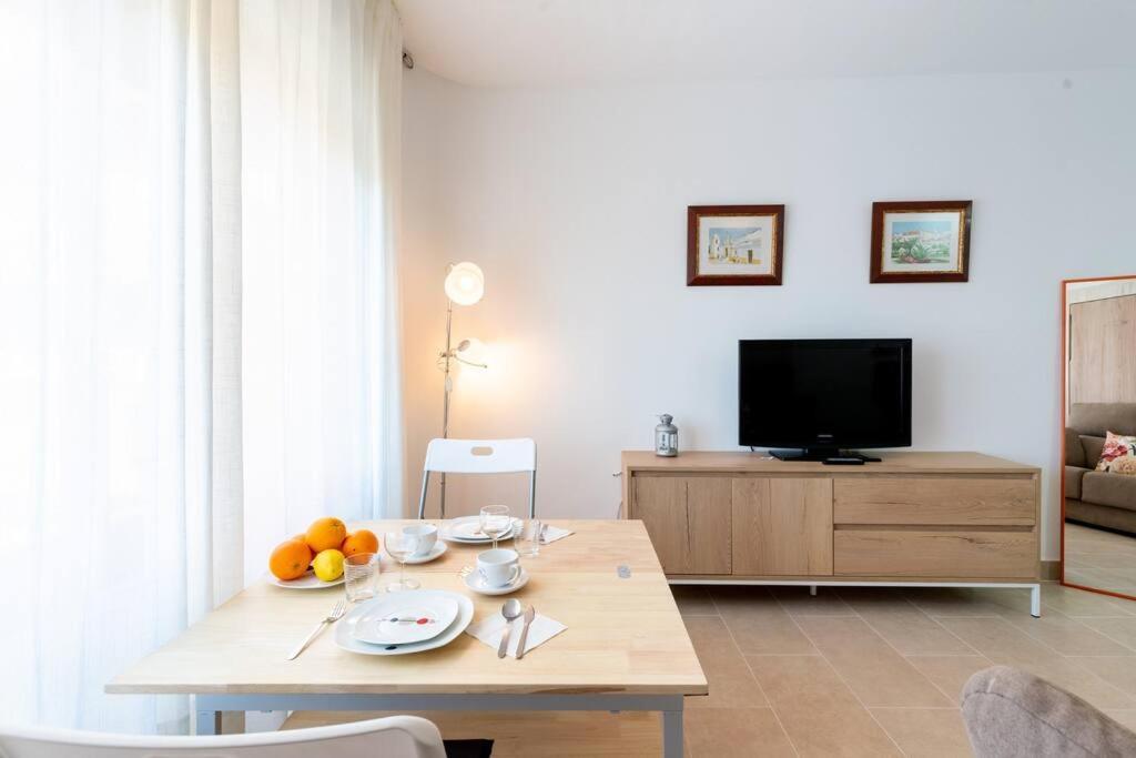 Estudio En Resitur By Thegoodtourist Sevilla Exteriör bild