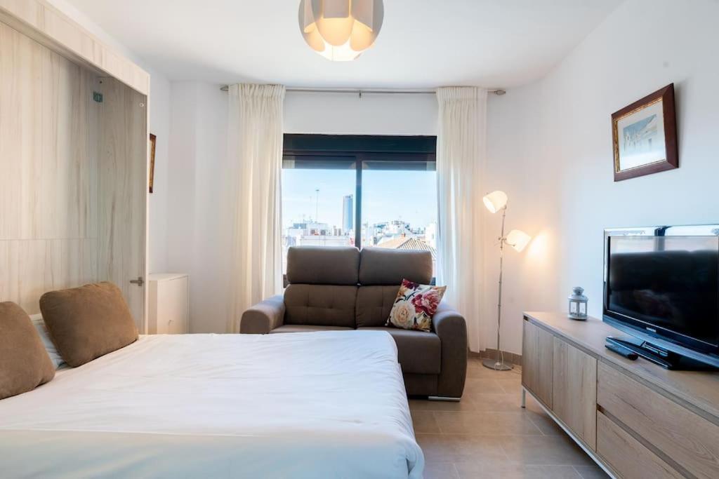 Estudio En Resitur By Thegoodtourist Sevilla Exteriör bild